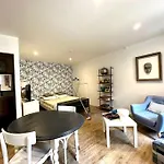 C. La Reserve - St Rose Le Bleu